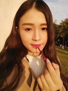 国产与自拍,揭秘我国自拍镜头下的时代风采